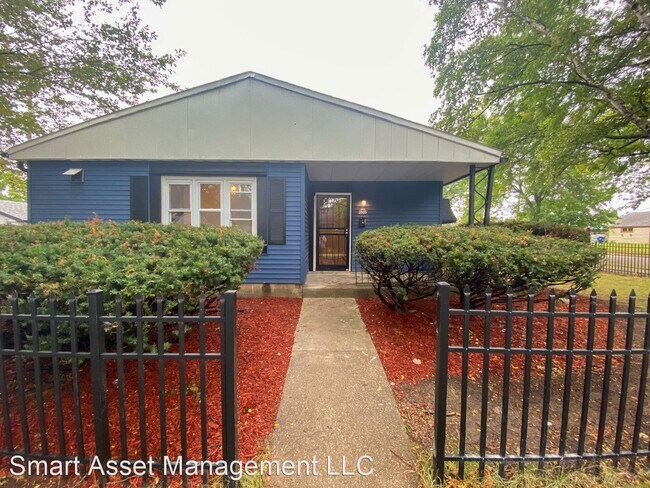 2 br, 1 bath House - 3535 West Marion Street - 2 br, 1 bath House - 3535 West Marion Street