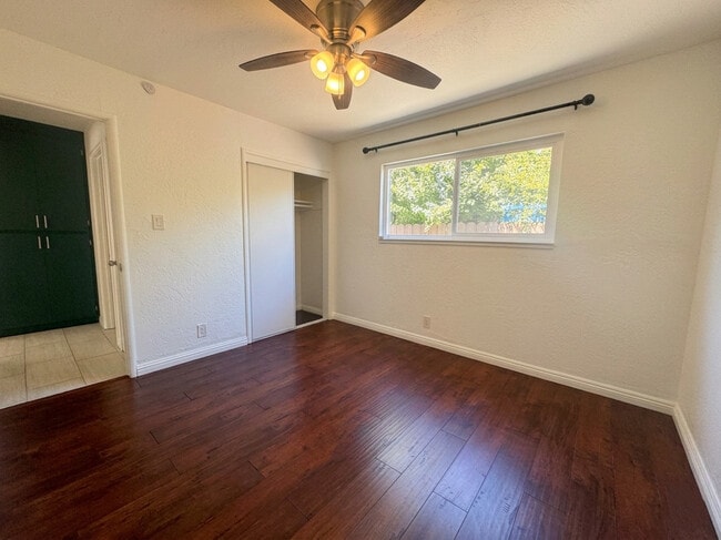 Photo - 20673 Forest Ave Unit B