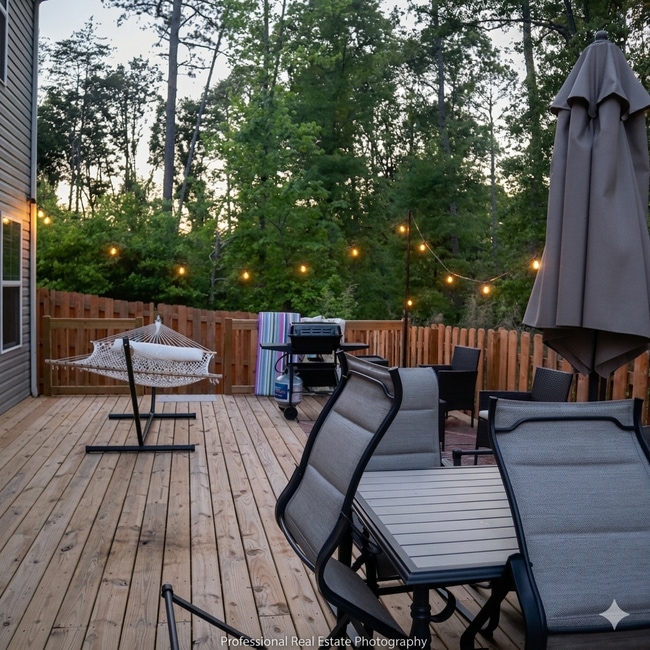 Photo - 304 Harvest Hill Ln