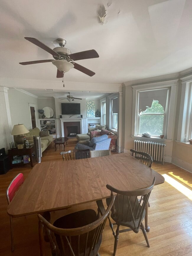 Photo - 17 Englewood Ave Unidad 1