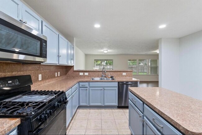 Photo - 16119 Peach Bluff Ln