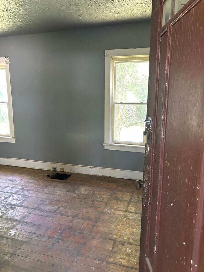 Photo - 1405 N 54th St