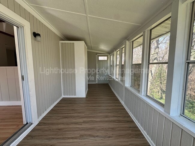 Photo - 45 Leitch Dr Unit A 1/2