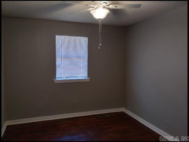 Photo - 1511 Madden Rd