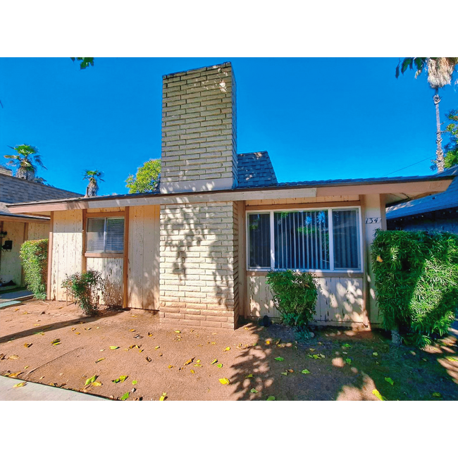 Building Photo - 132-6 Dayton Unit 134