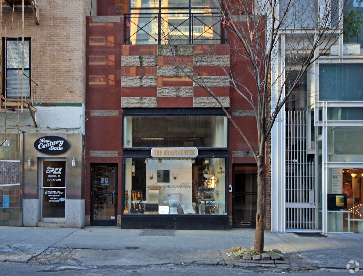 Photo - 248 E 58th St