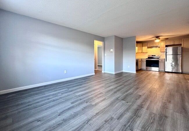 Photo - Newton Family-Friendly modern 2-bed with h...