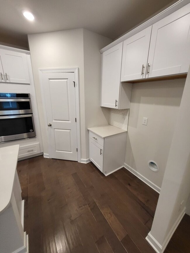 Photo - 465 Cranford Dr