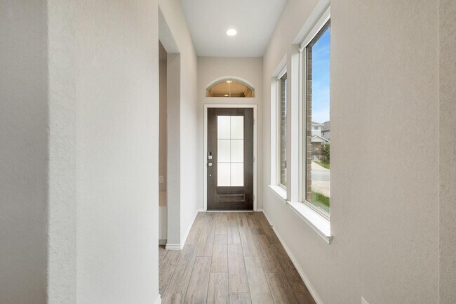 Photo - 2630 River Pointe