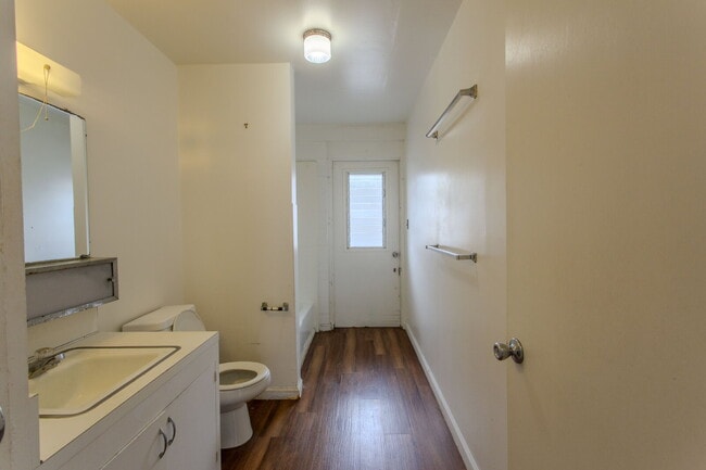 Photo - 1-Bedroom Condo with Parking in Makiki – $1,600/month Unit 304