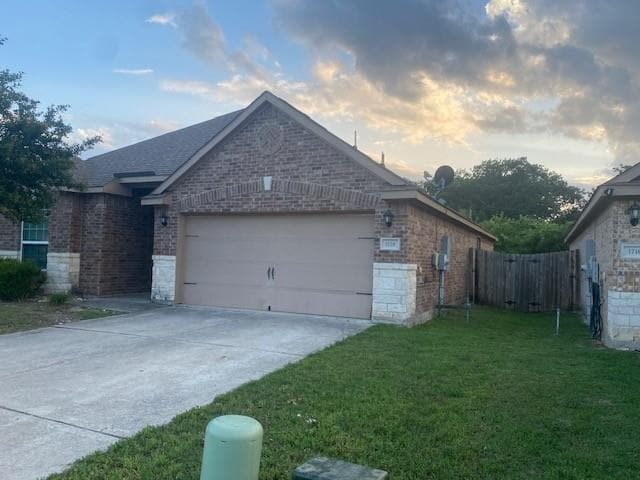 Photo - 1720 Persimmon Dr