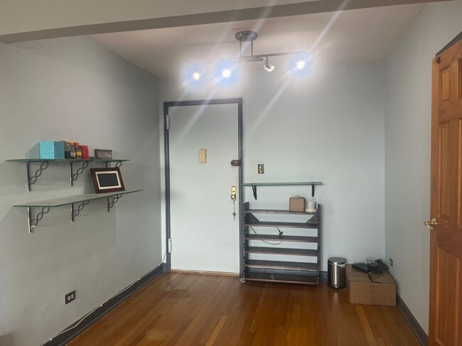 Photo - 139-15 83rd Ave