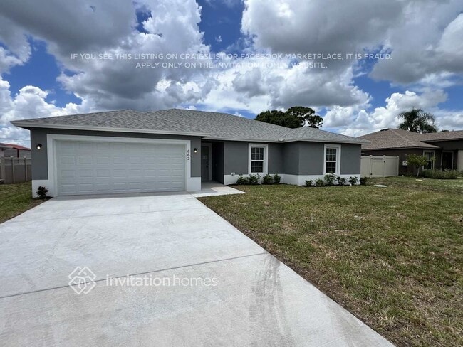 Building Photo - 662 SE Polynesian Ave Rental