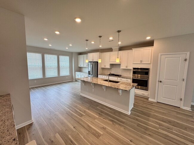 Photo - 1049 Manorhaven Dr