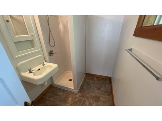 Photo - Centrally Located 1 Bedroom. Most Utilities Included!