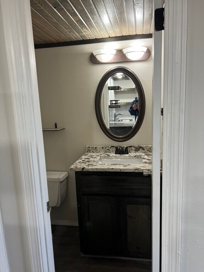 Photo - 1232 Apple Glen St