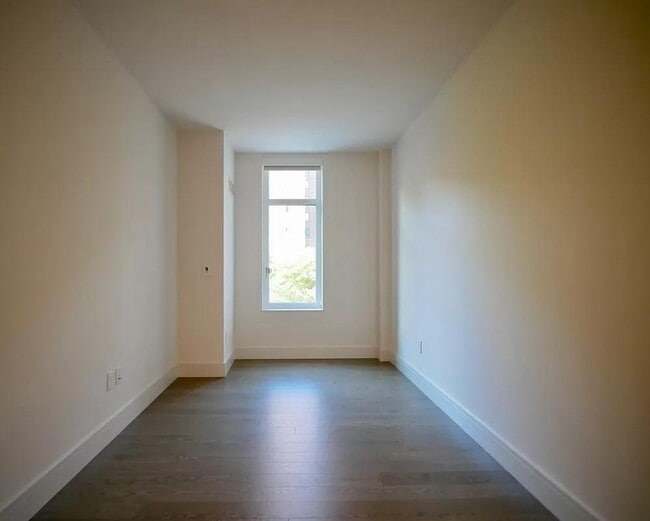 510 E 14th St Unit 512