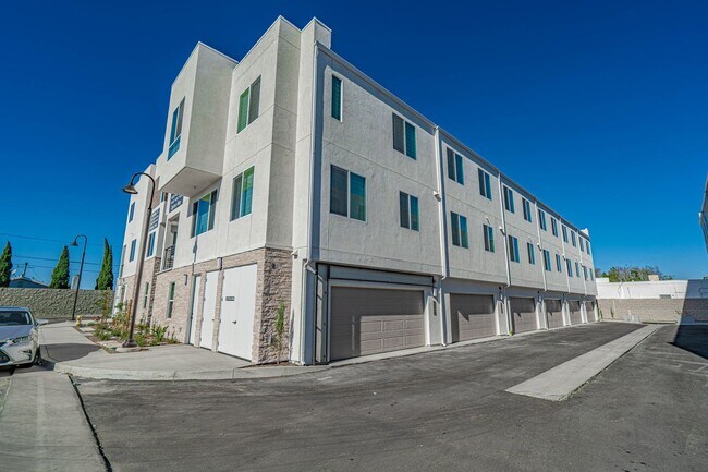New Construction Walnut Place - 4 Bedroom... - New Construction  Walnut Place - 4 Bedroom... House