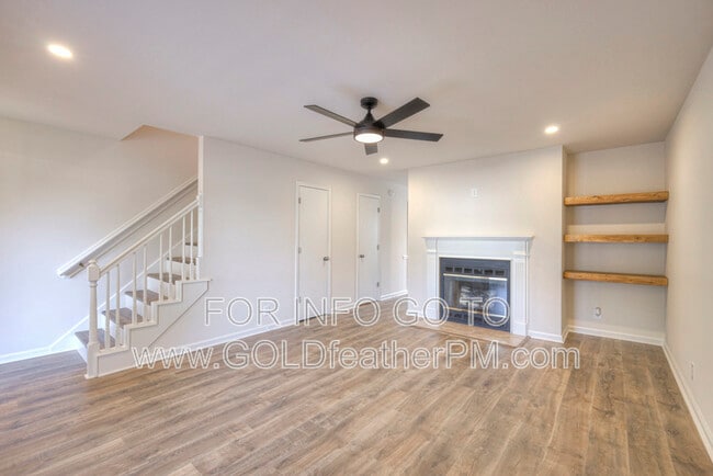 Photo - 112 Champney Ct