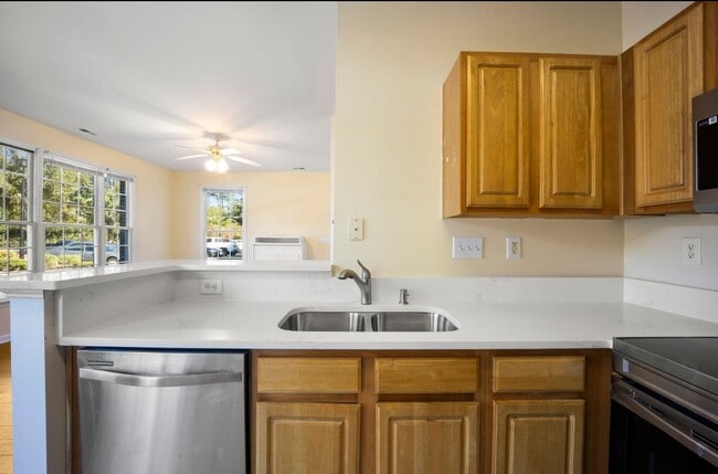 Building Photo - 1511 Kudrow Ln