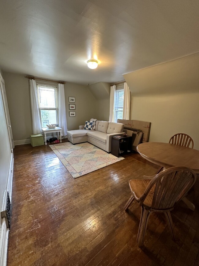 Photo - 1 bed 1 bath near downtown and UWEC