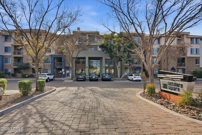 Photo - 1701 E Colter St Unit 333