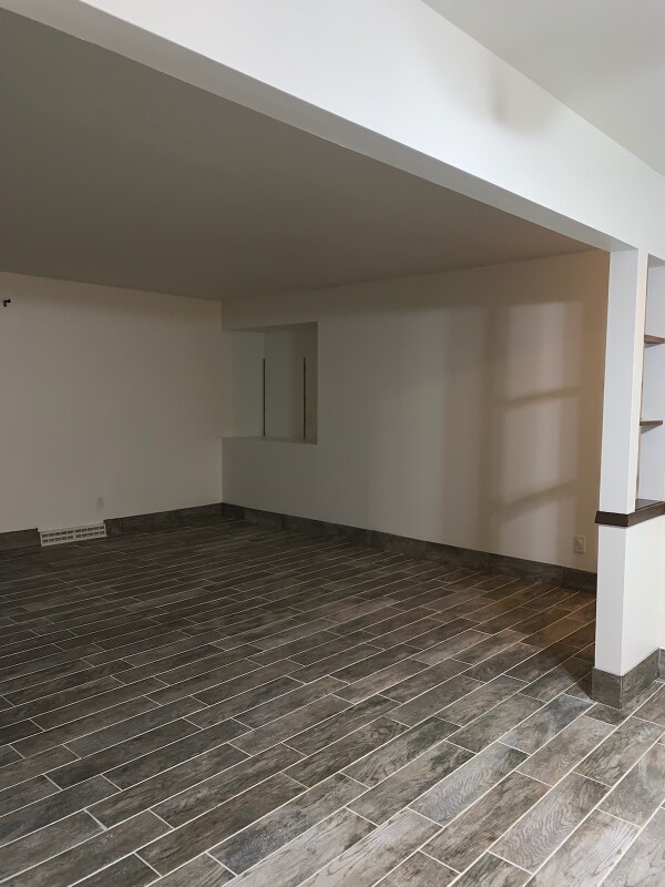 7512 N Granville Rd Apartment Unit 104 Milwaukee, WI