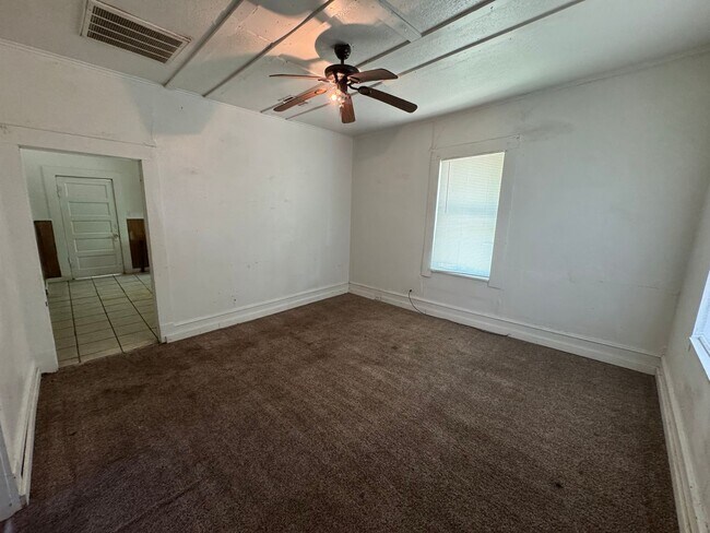 Photo - Remodeled 2 Bed With Central Air