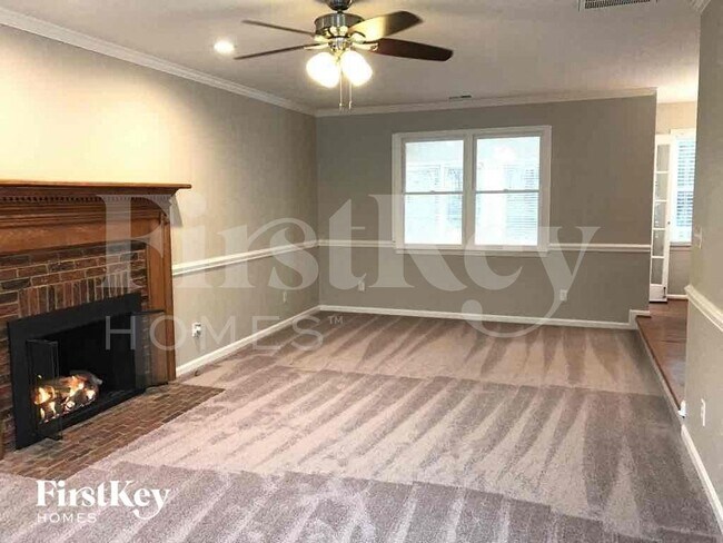 Photo - 3220 Ivy Creek Rd