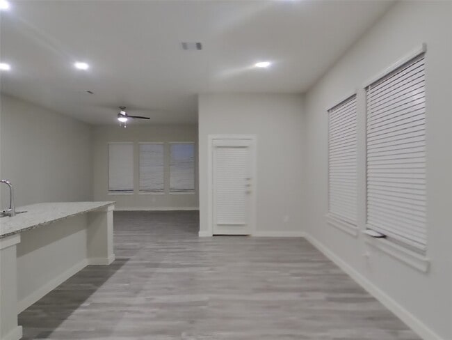 Photo - 22855 Terrazzo Dr