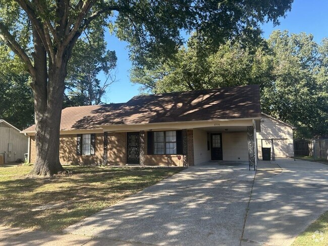 Building Photo - 6936 Aspenhill Dr Rental