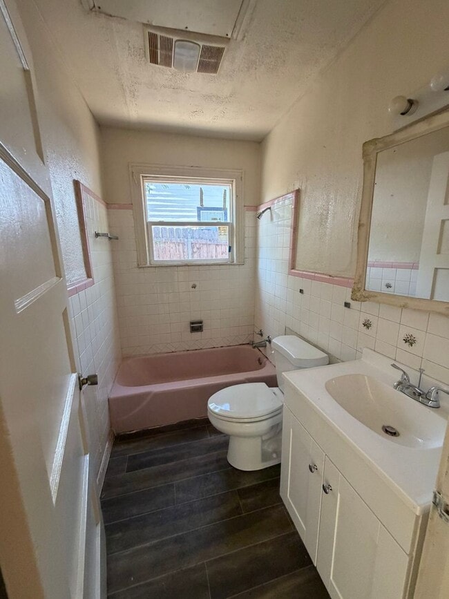 Photo - 3709 Beverly Dr