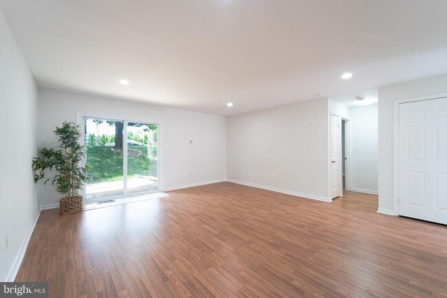 14421 Saguaro Pl