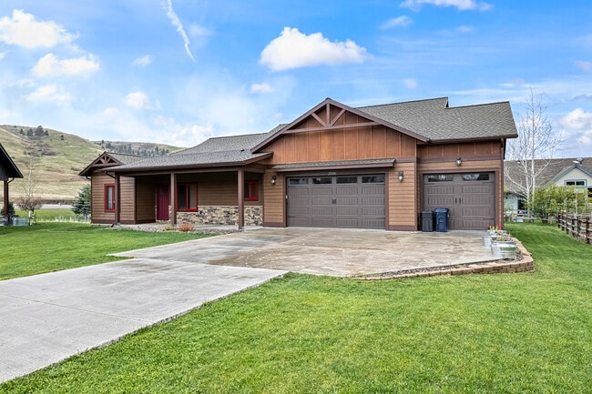 2306 Boylan Rd