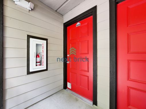 Photo - Charming 2 Beds and 1 Bath Condo Available for Rent!
