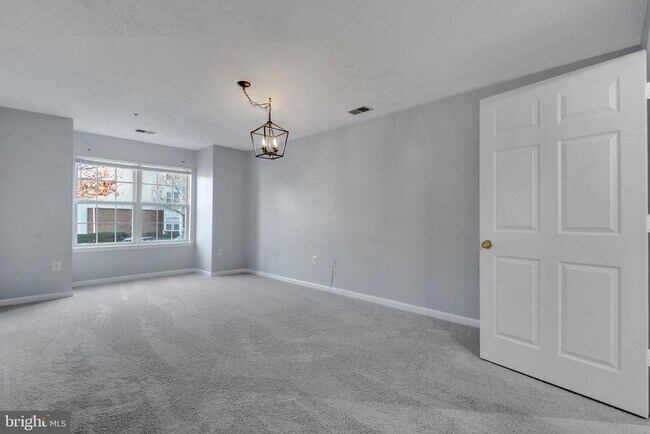 Photo - 3710 Excalibur Ct Unit 103