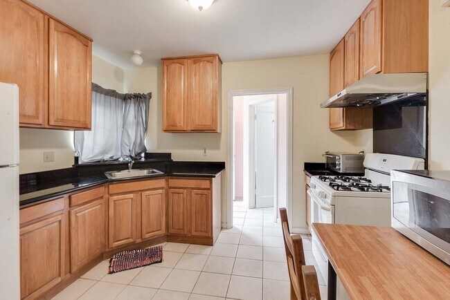 2841 Fruitvale Ave Unit A
