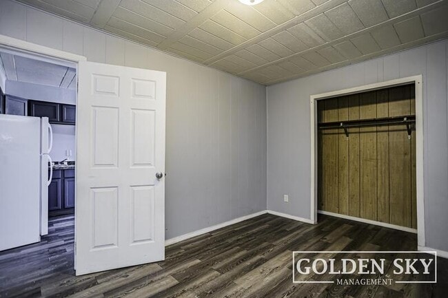 Photo - 1223 S Franklin St