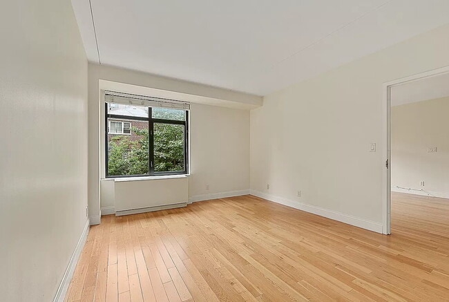 Photo - 2 bedroom 2 bathroom for immediate move in.