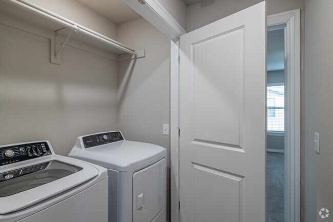 2BR, 2.5BA - Laundry