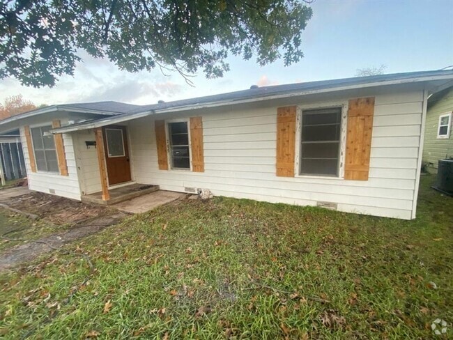 Building Photo - Single Family Ranch Rental