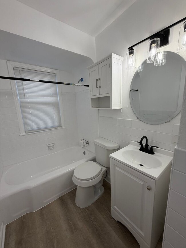 Photo - 3 bedroom Fully renovated Westside Bungalow