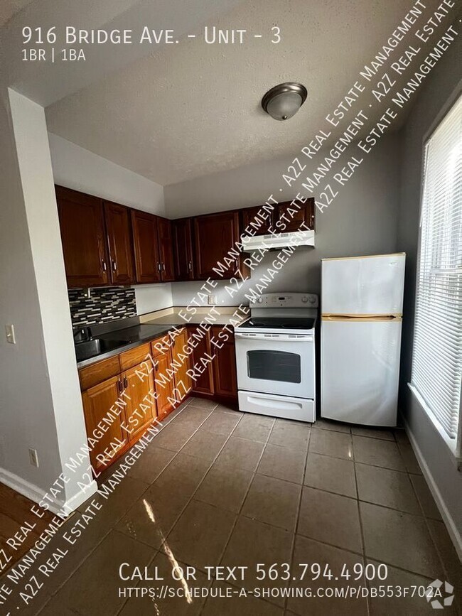 Building Photo - MOVE IN READY 1 BEDROOM/1 BATH Unit 3 Rental