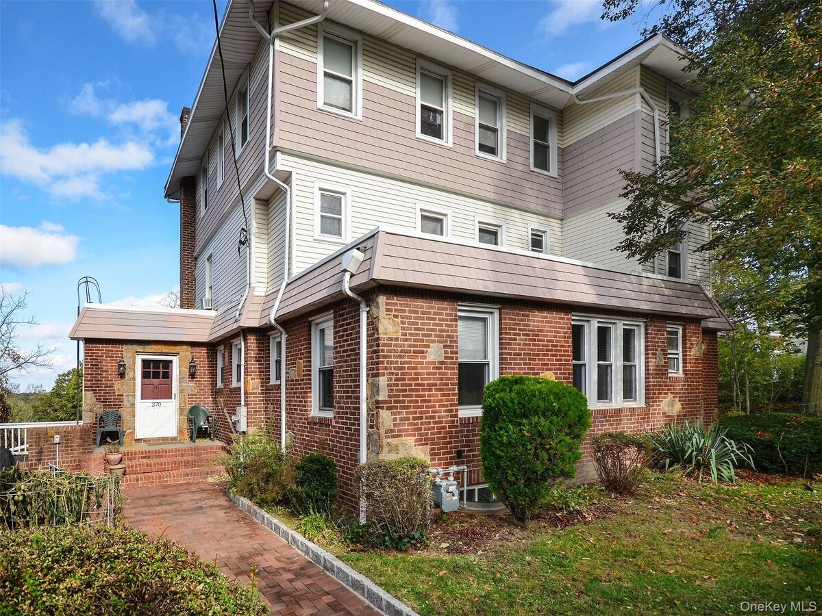 Photo - 270 8th Ave Unit #2