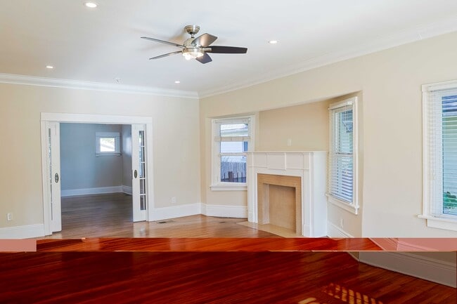 Photo - 4210 Halldale Ave