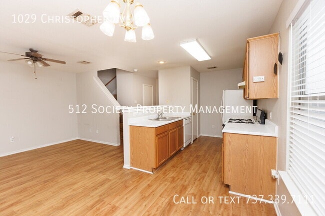 Photo - 1029 Christopher Ave Unidad A