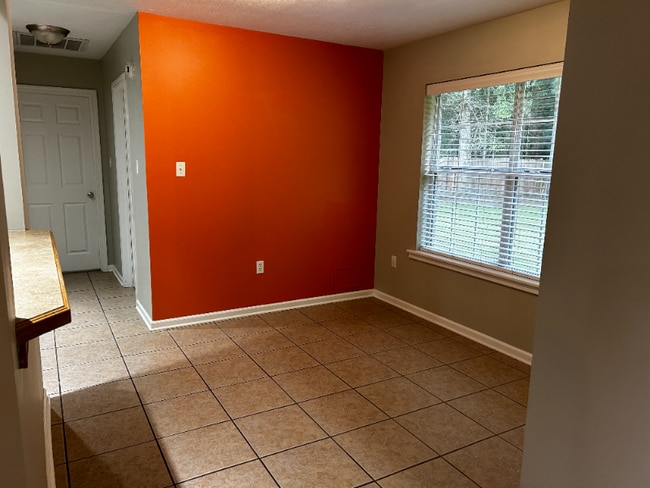 Photo - 6102 Fagan Cir