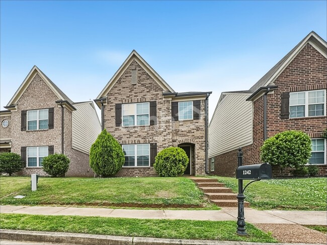 Building Photo - 1242 Carlton Ridge Dr