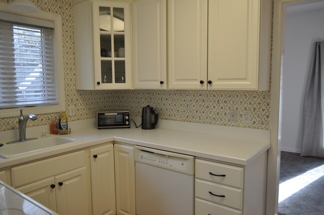 Photo - 29 Crocus Ln Unit 29