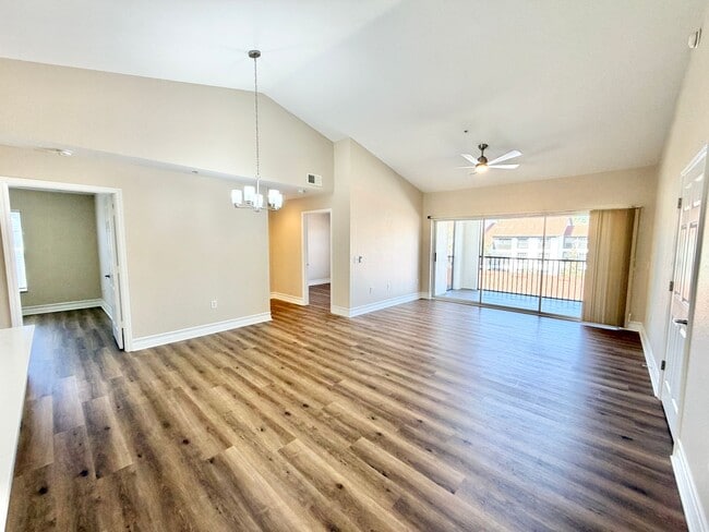 Photo - ** FAIRWAY PRESERVE ** 3 BED / 2 BATH CONDO - PET OK! - NORTH NAPLES - ANNUAL RENTAL